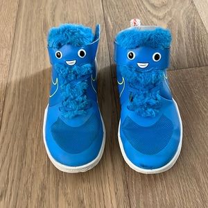 Nike Boys Team Hustle D9 Blue  CT4063-400